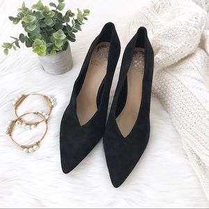 vince camuto ankia suede pump black